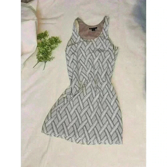 A|X Armani Exchange Mulberry Silk Cream blue Basketweave Pattern Dress 00 Small - Picture 6 of 7